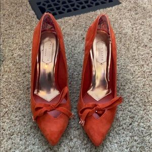 Ted baker London pump size 9.5
